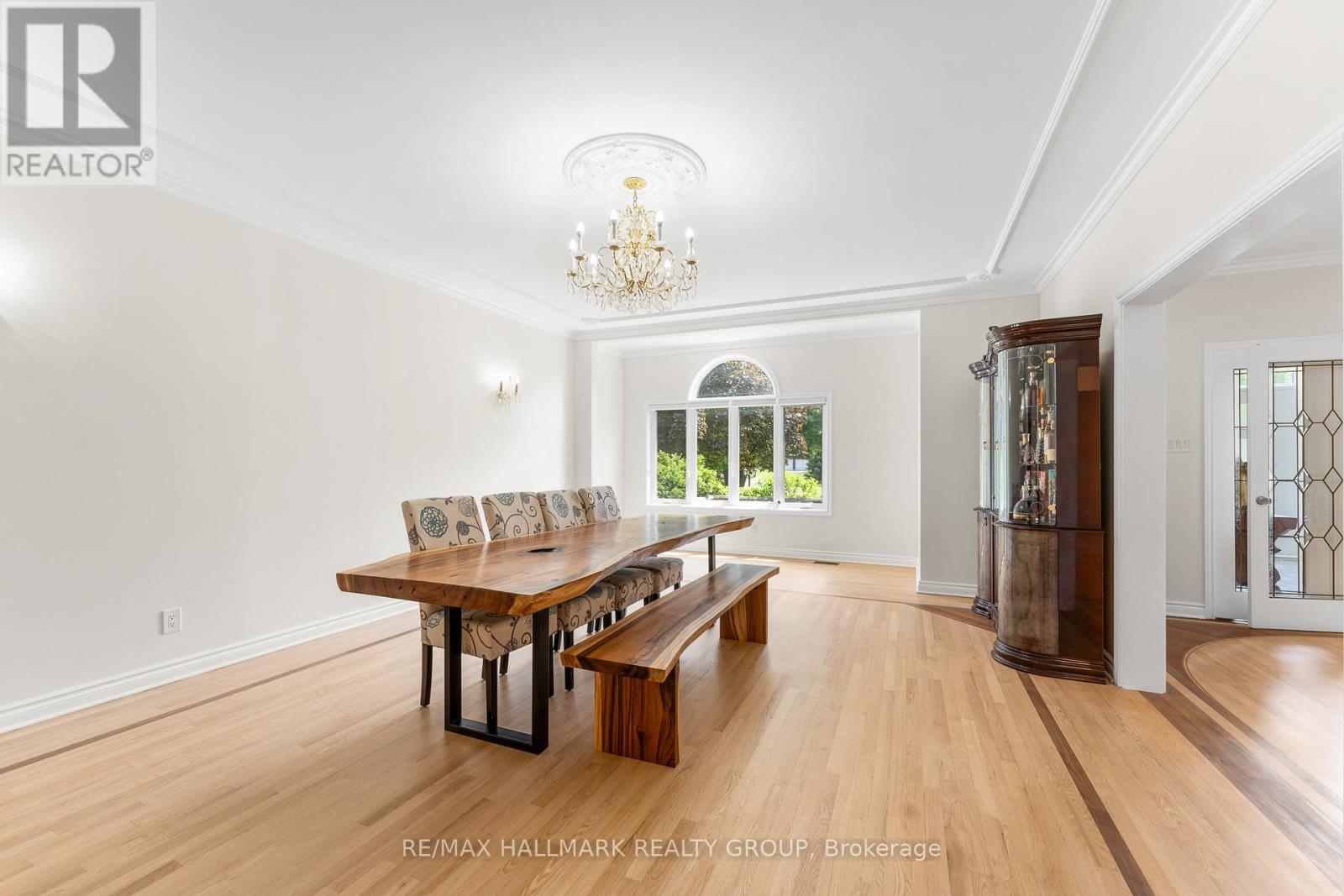 Photo 9 of 5749 Knights Drive, Ottawa ON