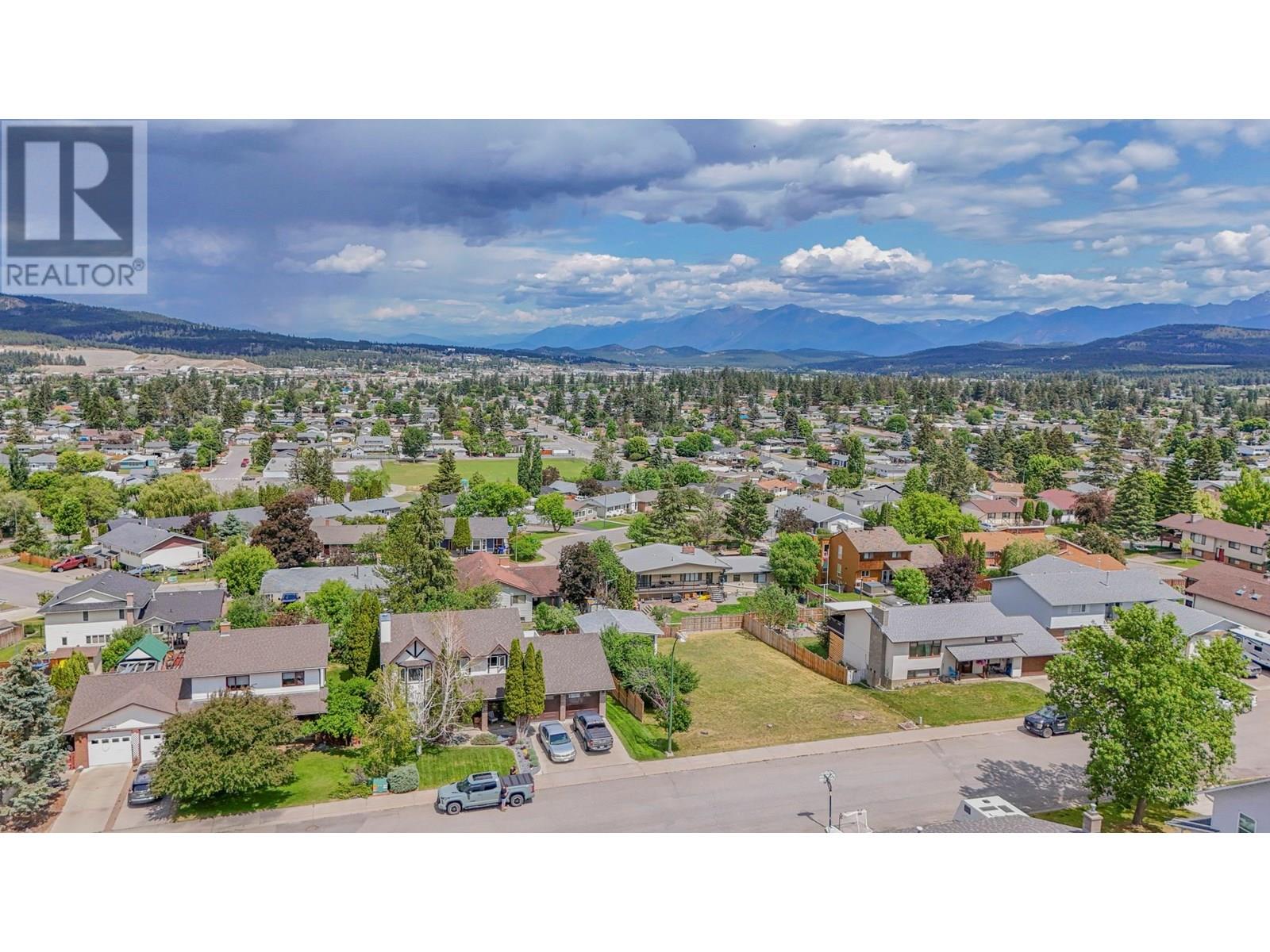  604 16TH  S Street, Cranbrook