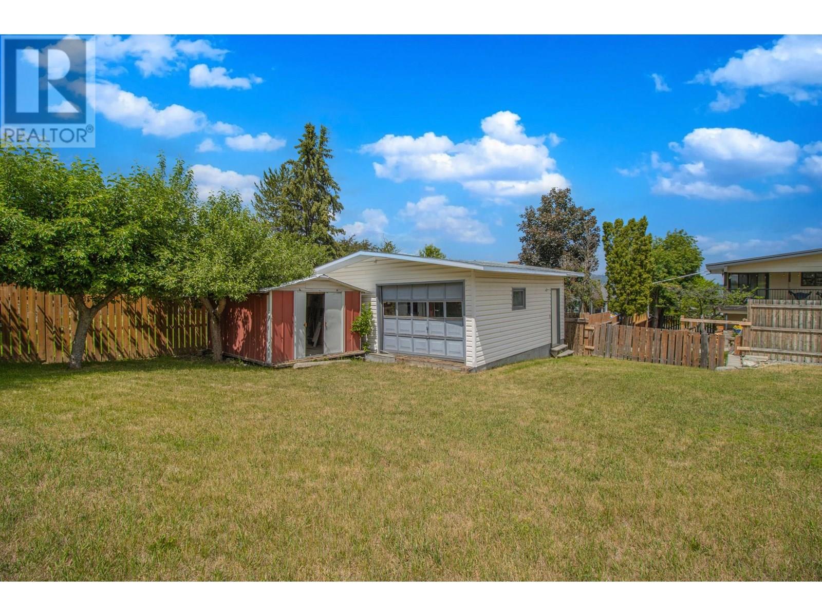  604 16TH  S Street, Cranbrook