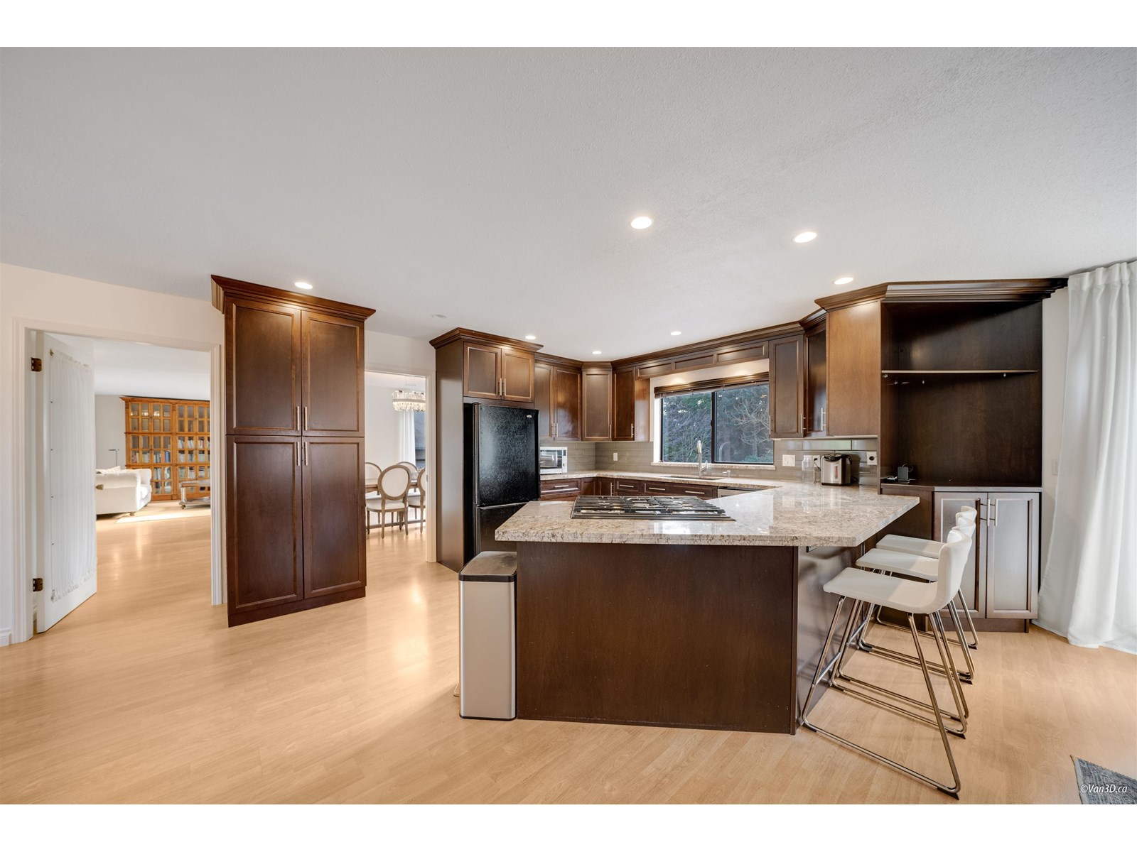 Photo 16 of 2213 129 A Street, Surrey BC