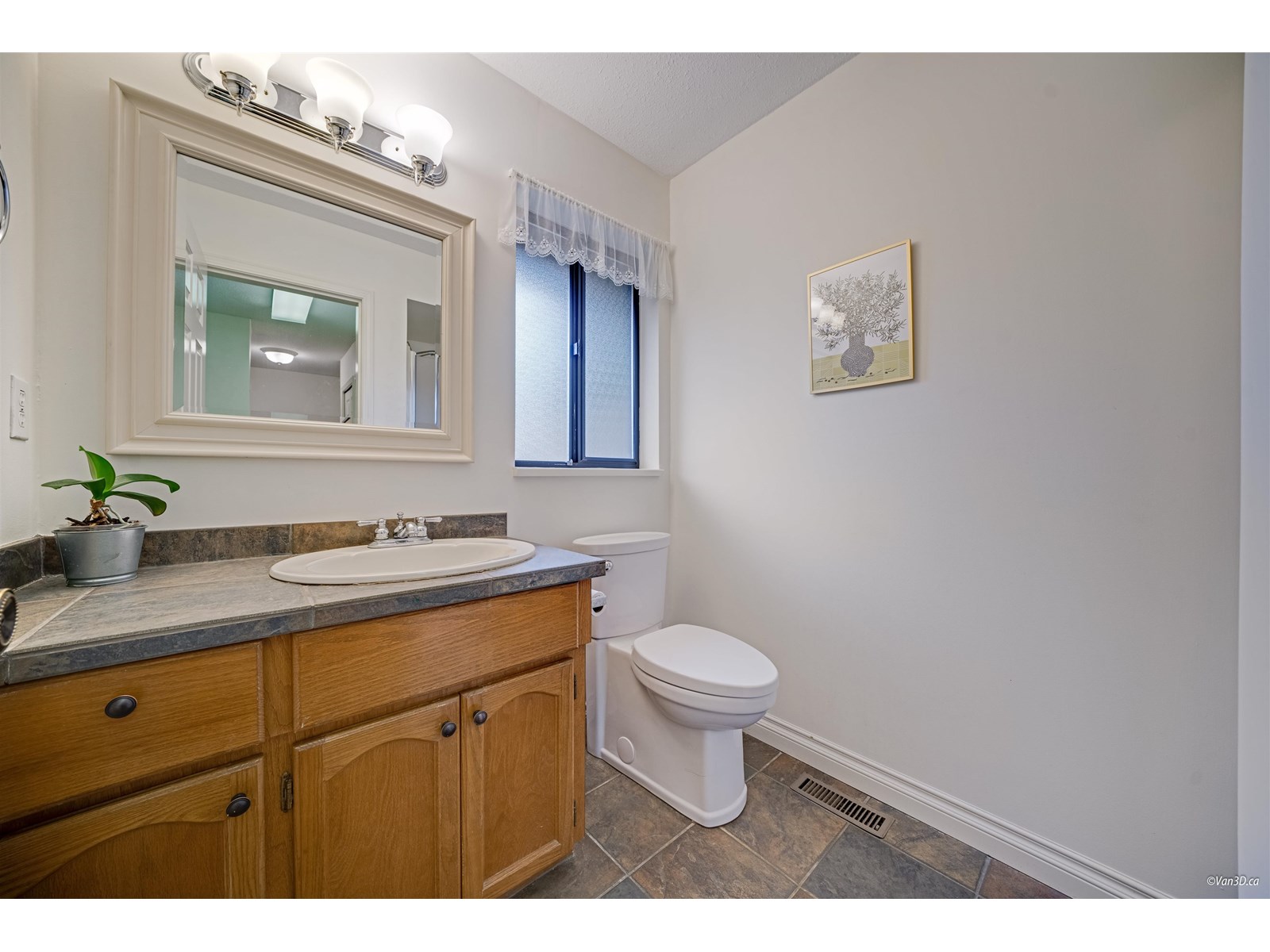 Photo 20 of 2213 129 A Street, Surrey BC