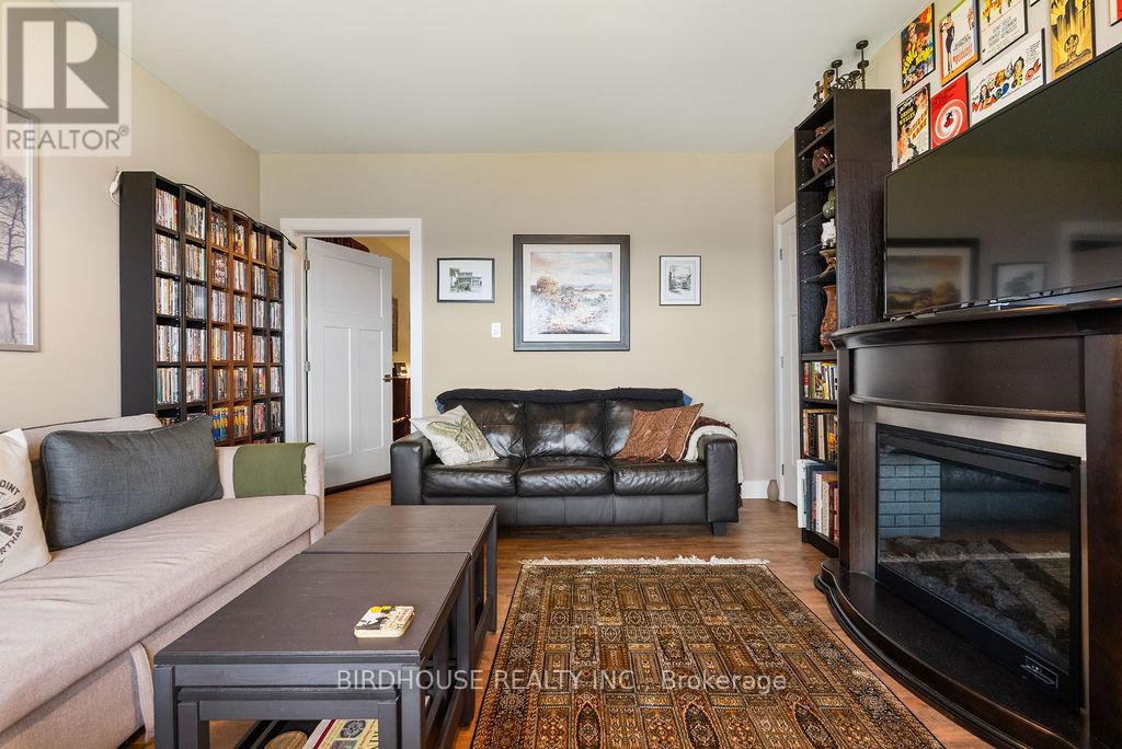 Photo 31 of 99 Stewarts Road, Kawartha Lakes ON