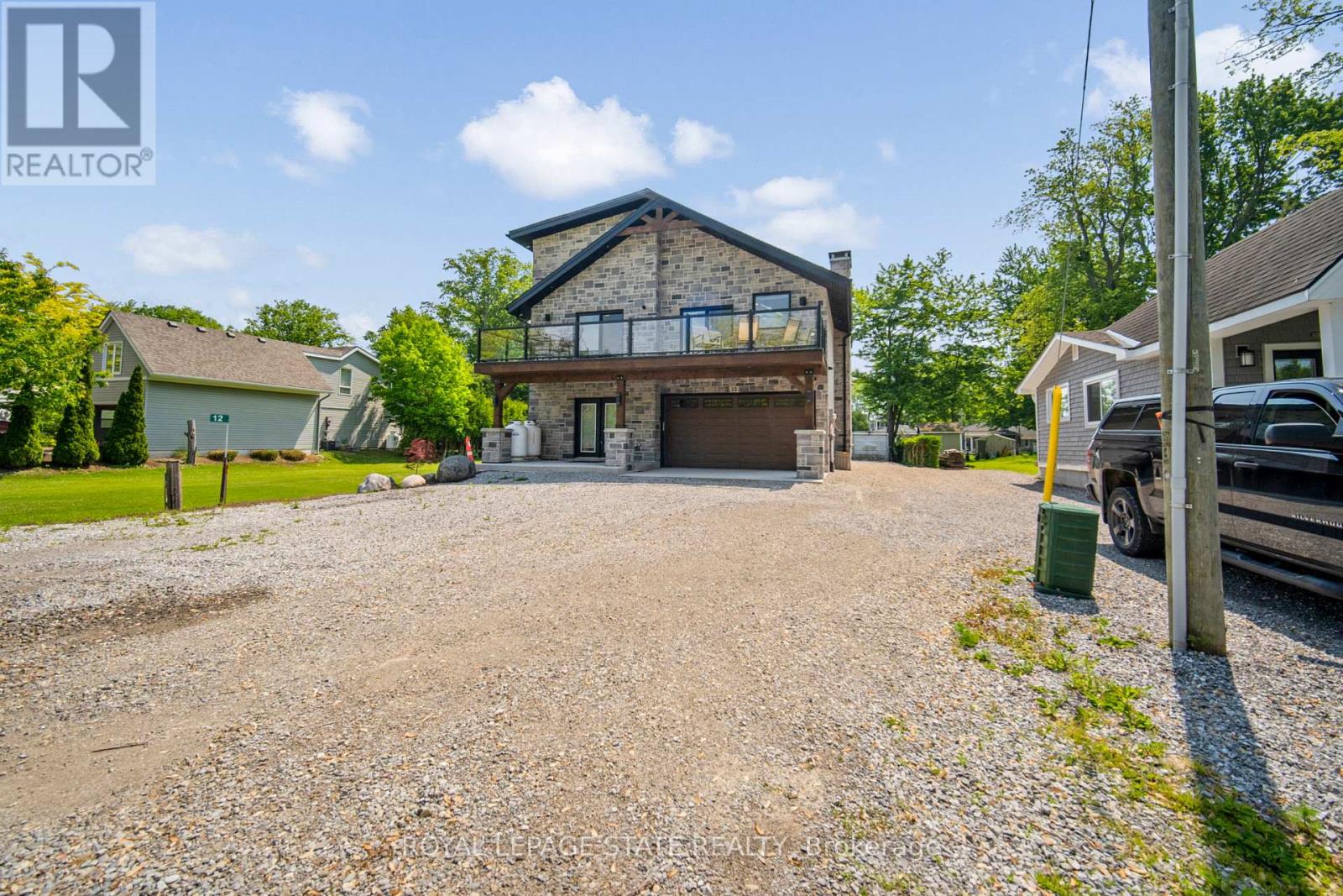 Photo 45 of 12 Park Lane Crescent, Norfolk ON