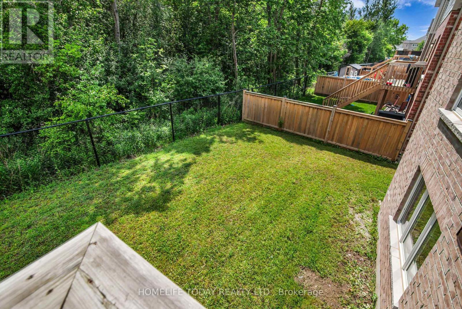 Photo 33 of 265 Bruce Cameron Drive, Clarington ON