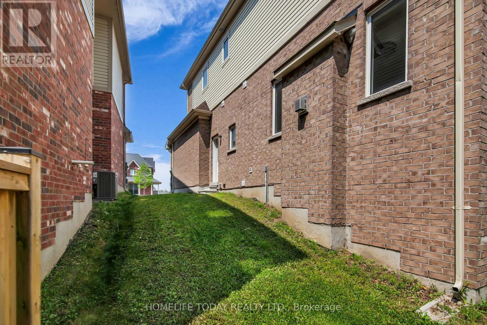 Photo 45 of 265 Bruce Cameron Drive, Clarington ON