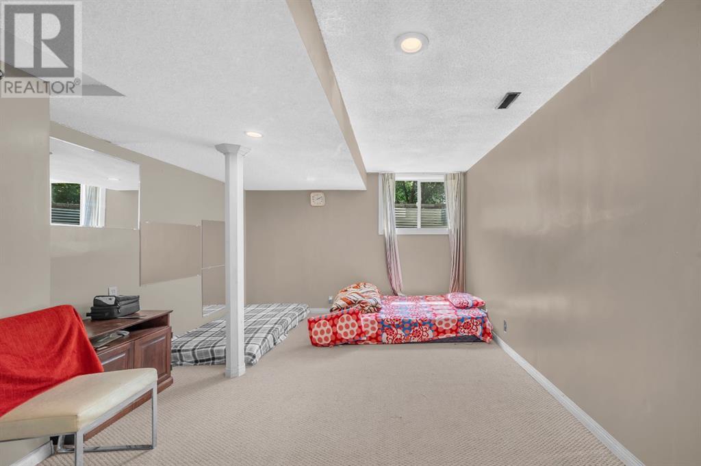 Single Family House for Sale in  Tararidge Close NE Taradale Calgary 