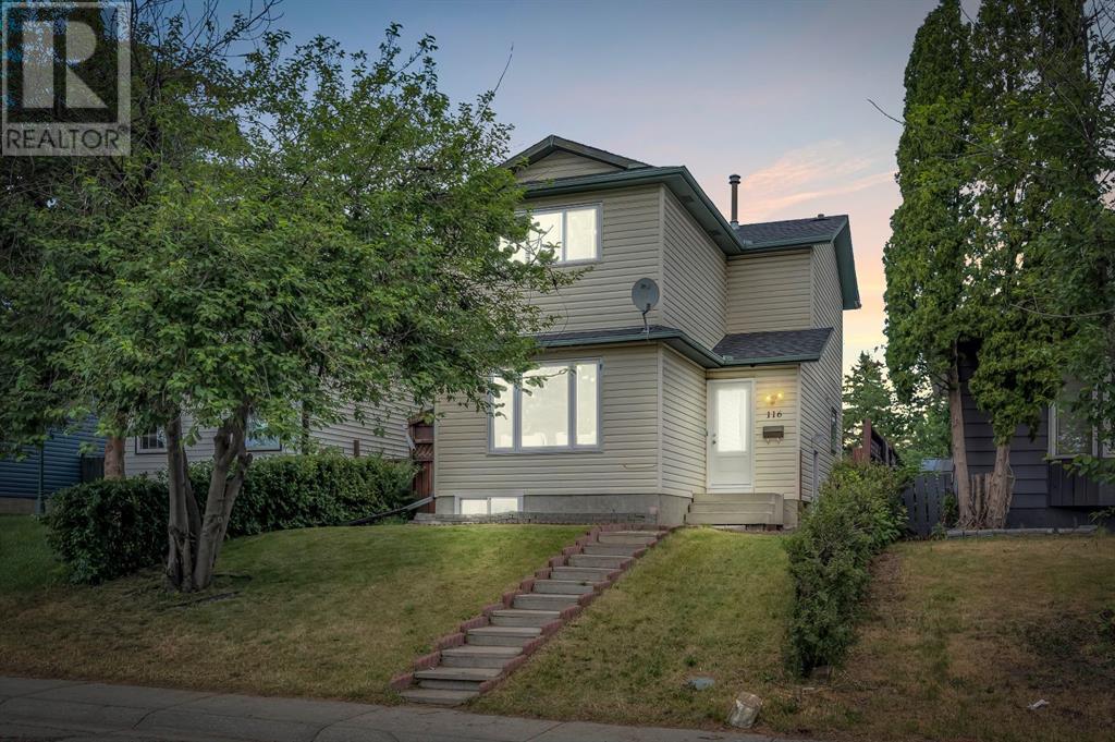 Single Family House for Sale in  Tararidge Close NE Taradale Calgary 