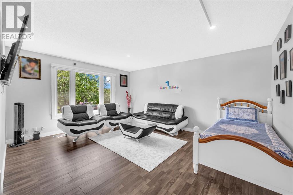 Single Family House for Sale in  Tararidge Close NE Taradale Calgary 