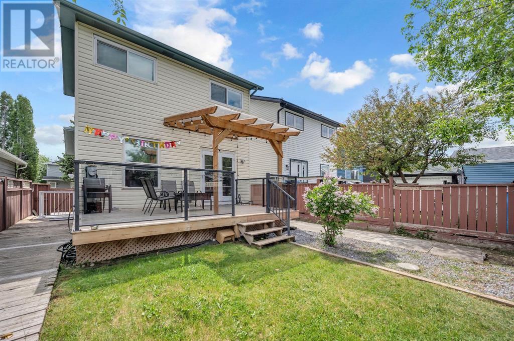Single Family House for Sale in  Tararidge Close NE Taradale Calgary 