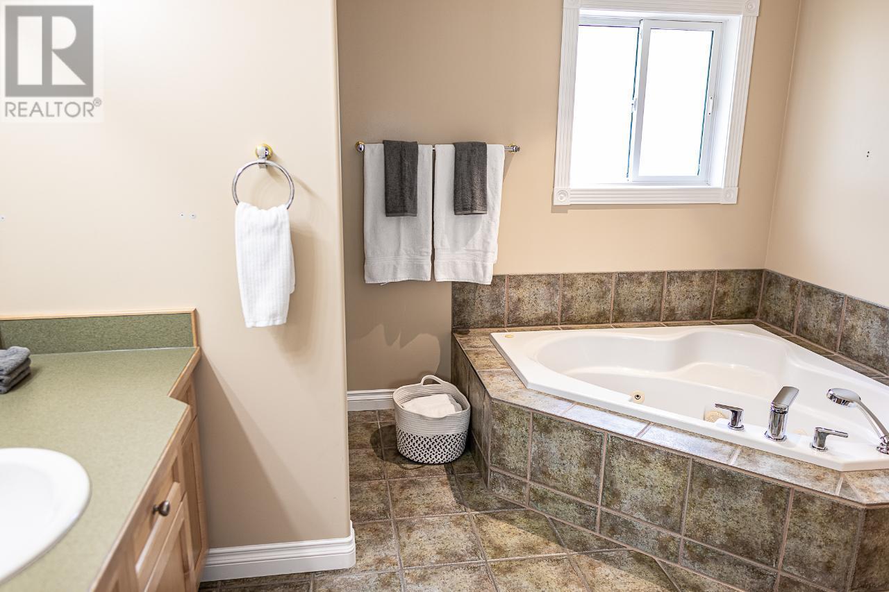 738 BALSAM Avenue, Penticton