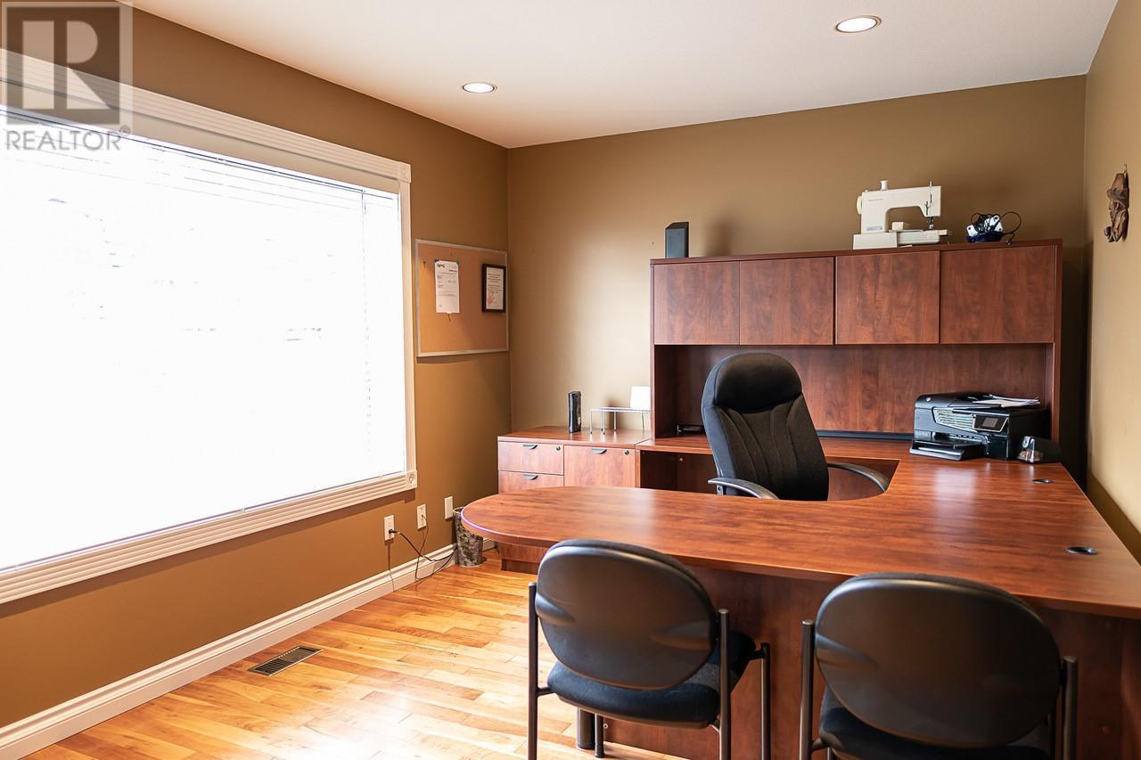 738 BALSAM Avenue, Penticton