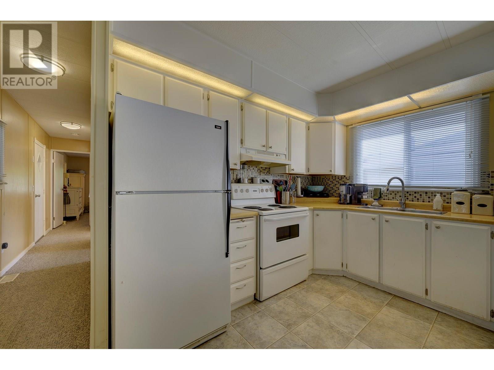 Photo 6 of 2400 Oakdale Way Unit 216, Kamloops BC