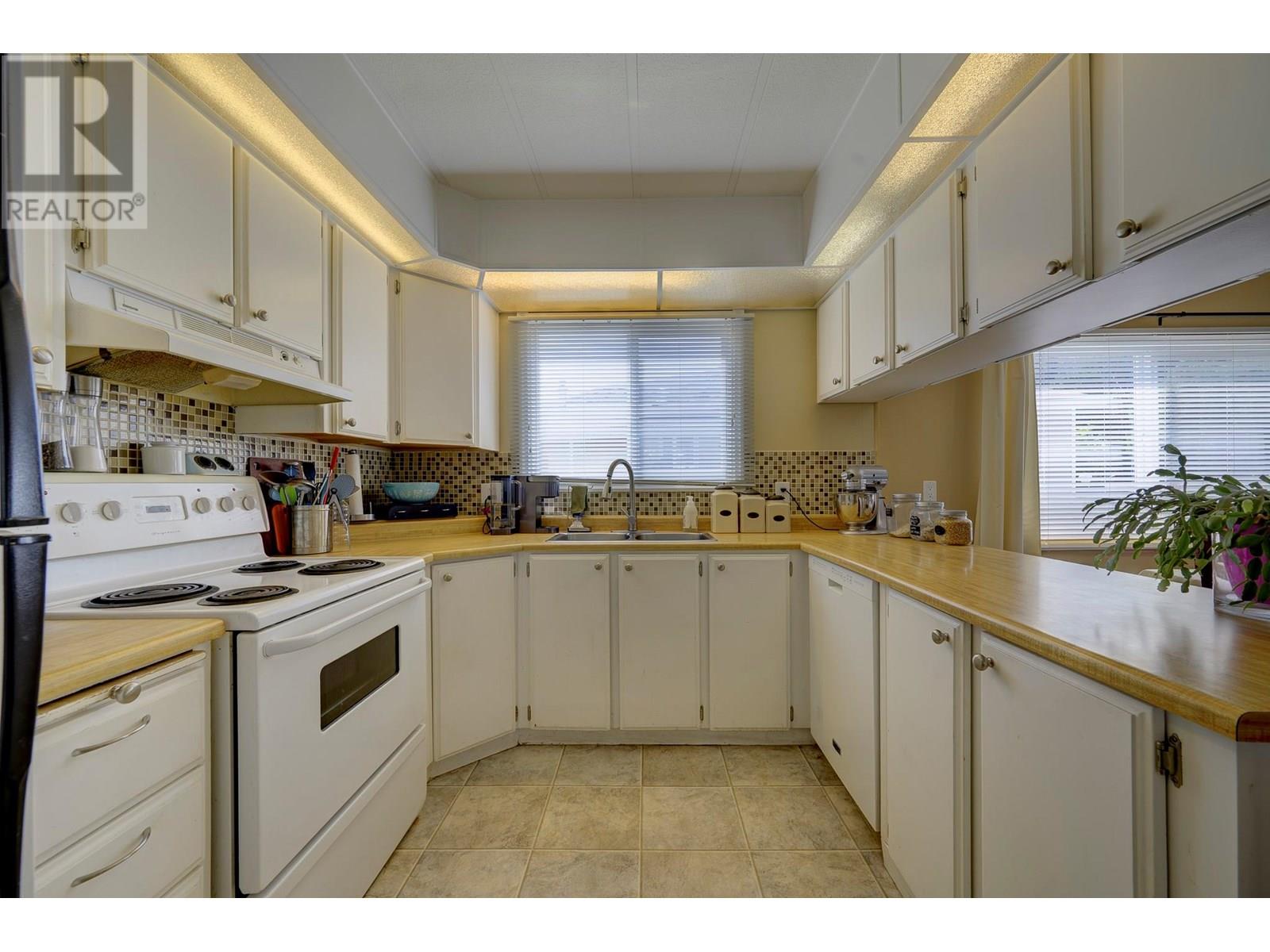Photo 14 of 2400 Oakdale Way Unit 216, Kamloops BC