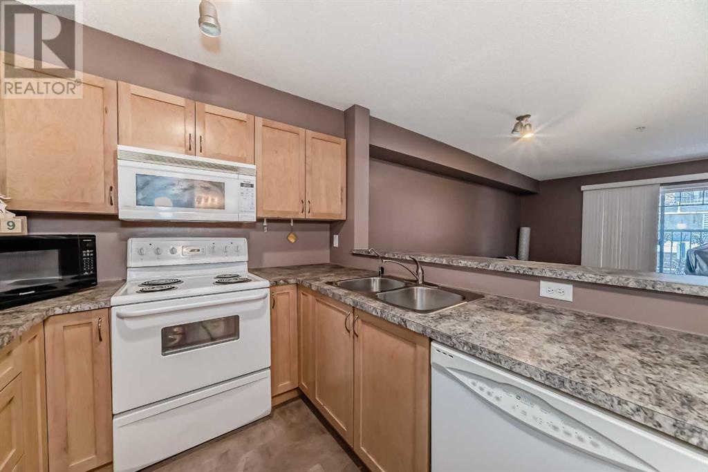 Single Family House for Sale in   Panamount Drive NW Panorama Hills Calgary 