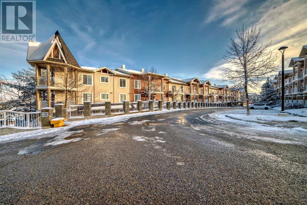 Single Family House for Sale in   Panamount Drive NW Panorama Hills Calgary 