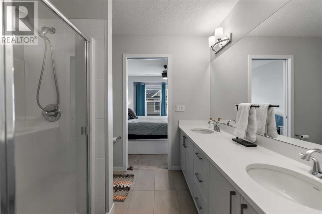 Single Family House for Sale in  Copperstone Manor SE Copperfield Calgary 