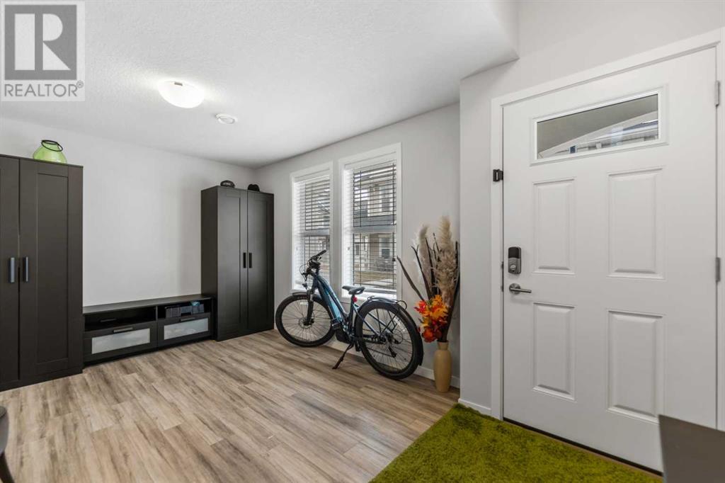 Single Family House for Sale in  Copperstone Manor SE Copperfield Calgary 