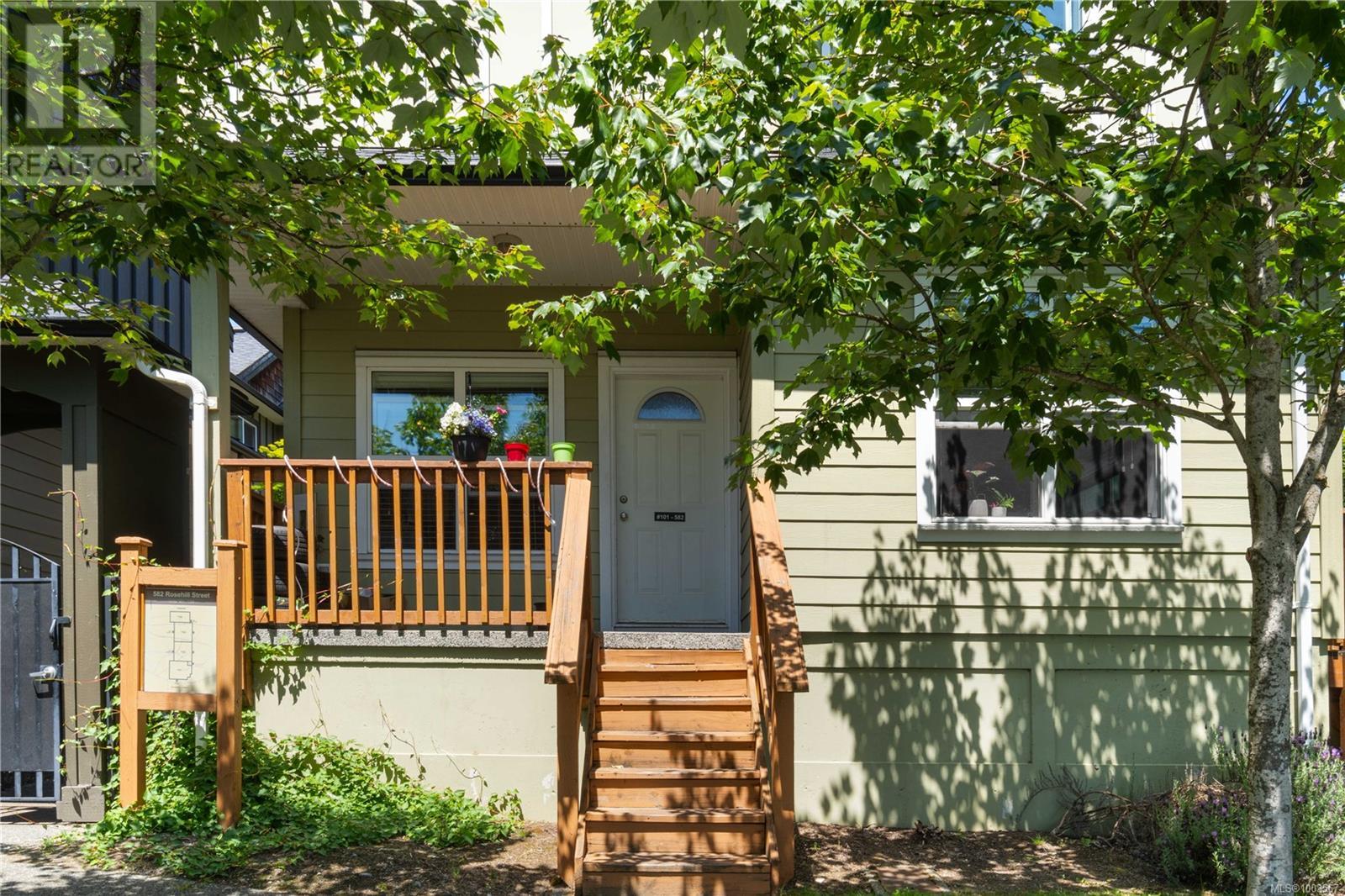 Photo 16 of 101 582 Rosehill St, Nanaimo BC