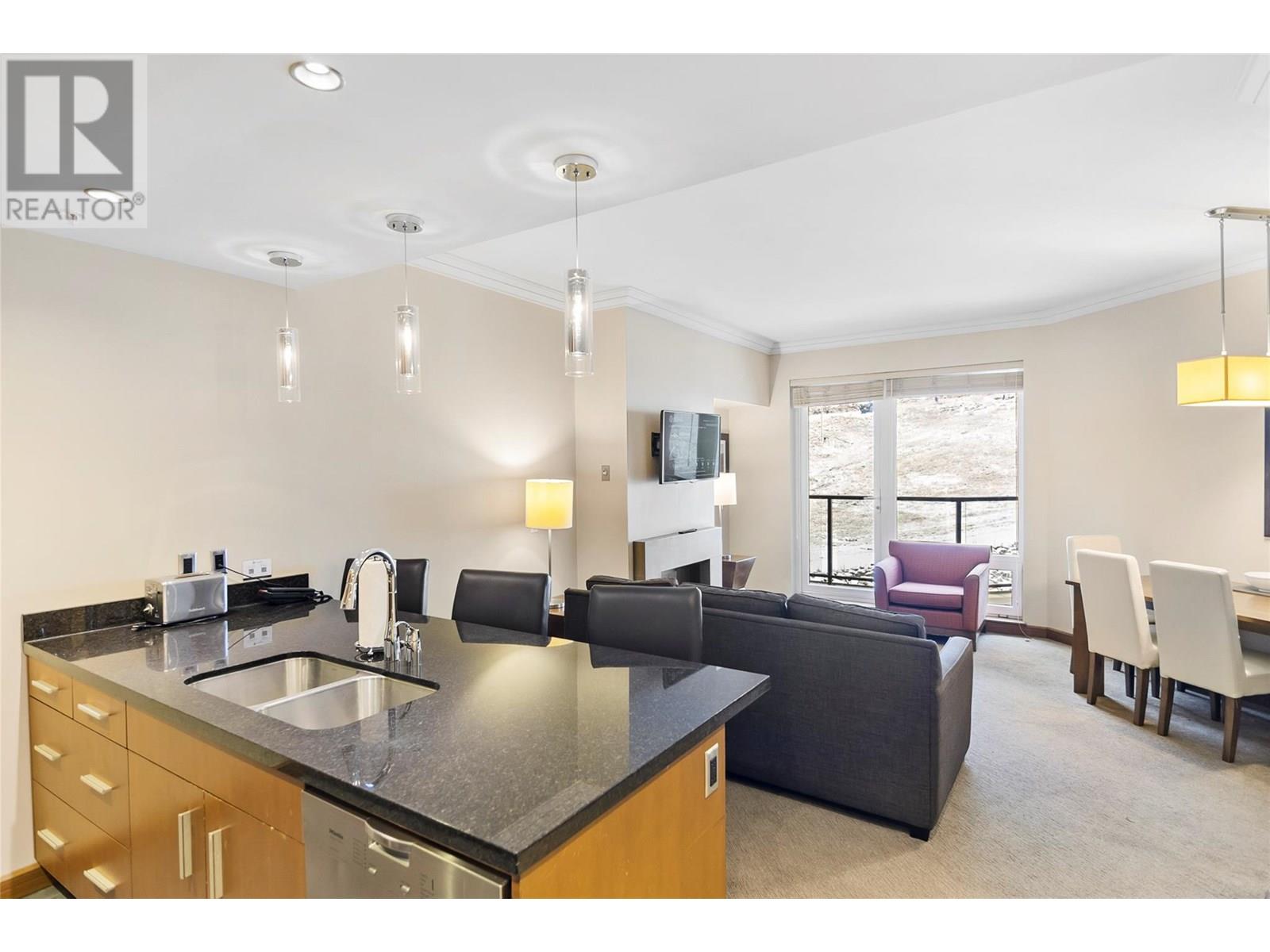 2950 Camozzi Road Unit# 2527, Revelstoke
