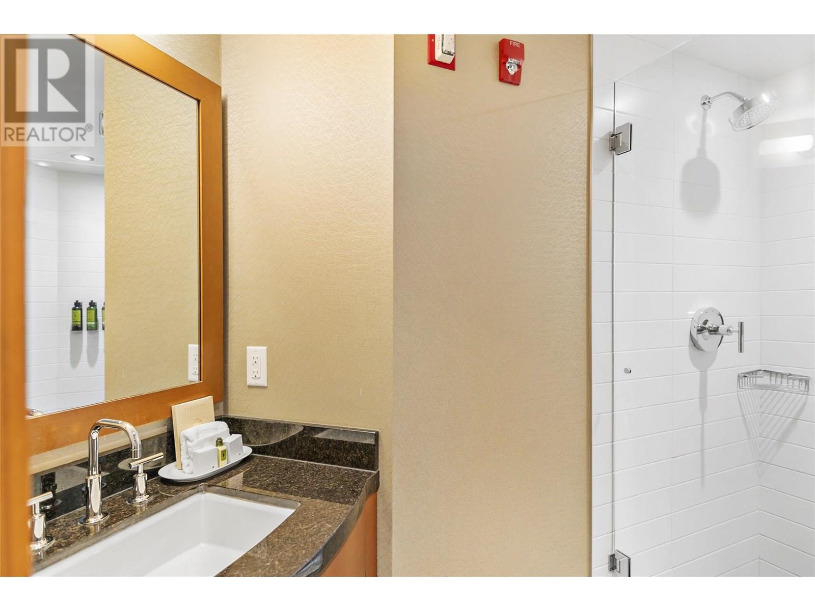 2950 Camozzi Road Unit# 2527, Revelstoke