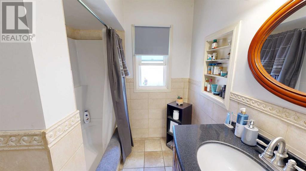 Single Family House Bungalow for Sale in   Street S Victoria Park Lethbridge 