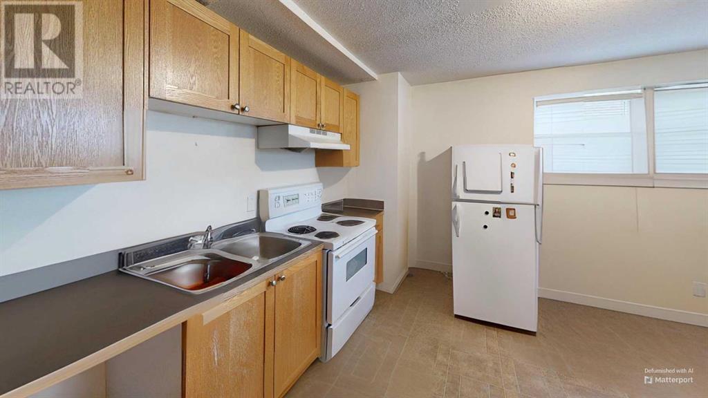 Single Family House Bungalow for Sale in   Street S Victoria Park Lethbridge 