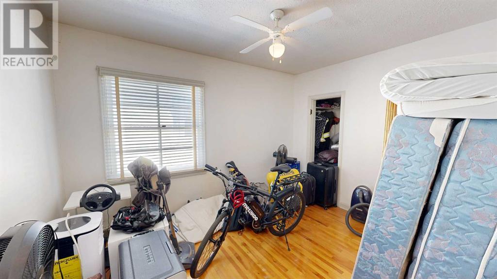 Single Family House Bungalow for Sale in   Street S Victoria Park Lethbridge 
