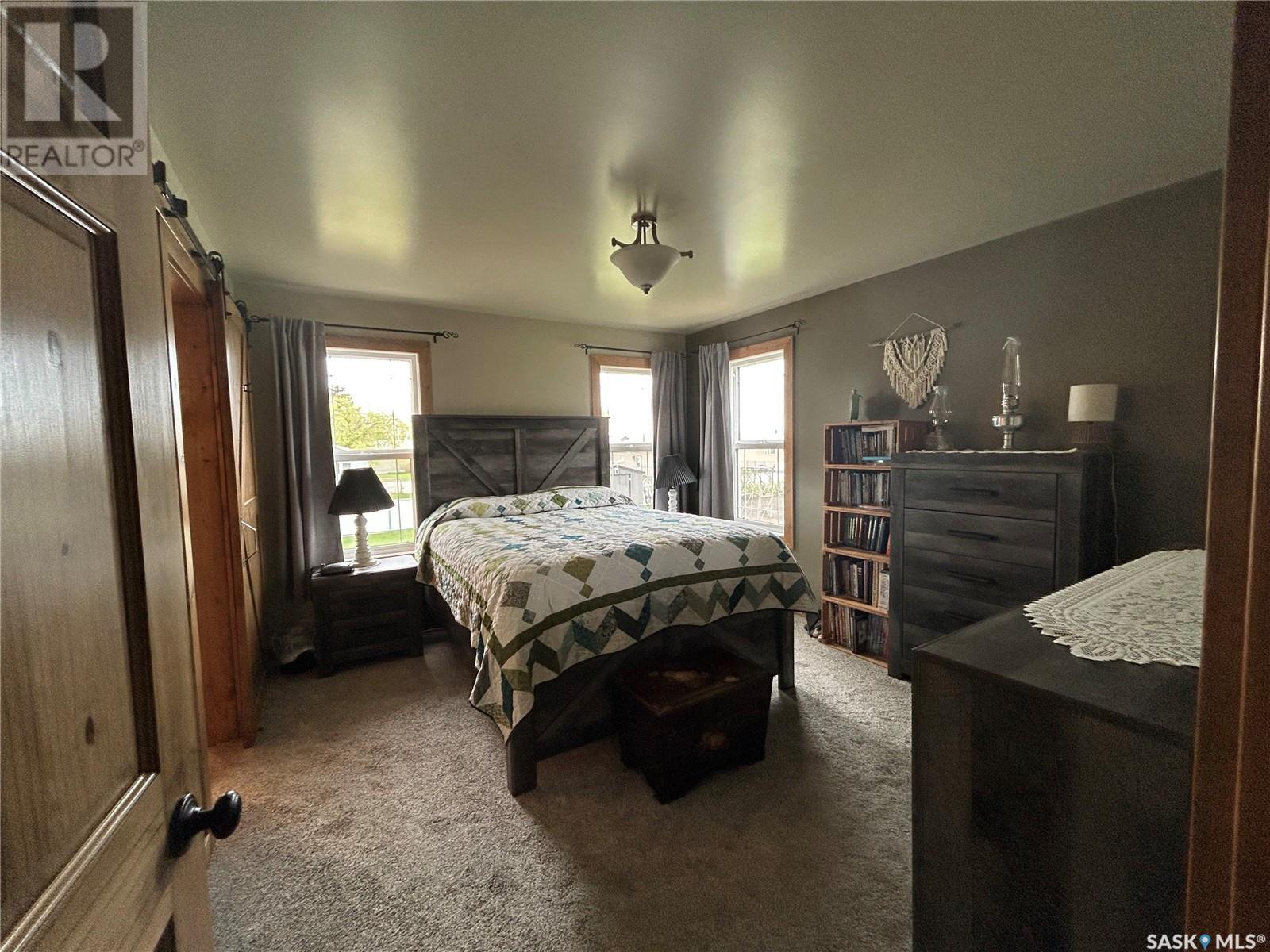 Photo 15 of 455 4th Street, Carrot River SK