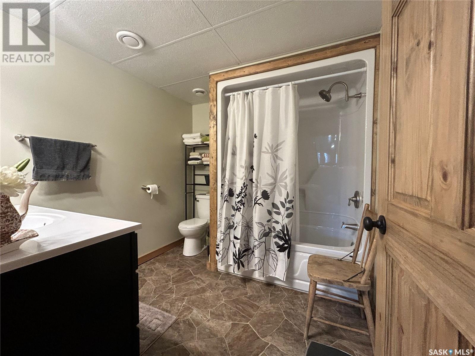 Photo 4 of 455 4th Street, Carrot River SK