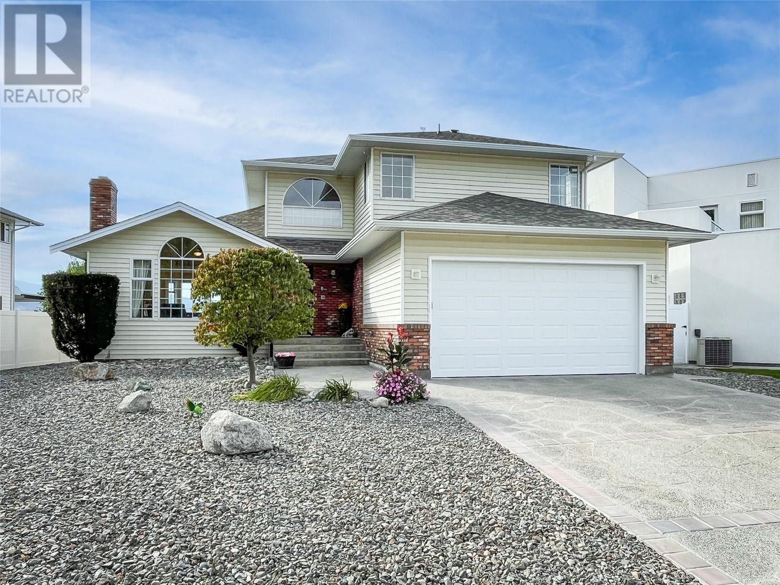 8 BAYVIEW Crescent, Osoyoos