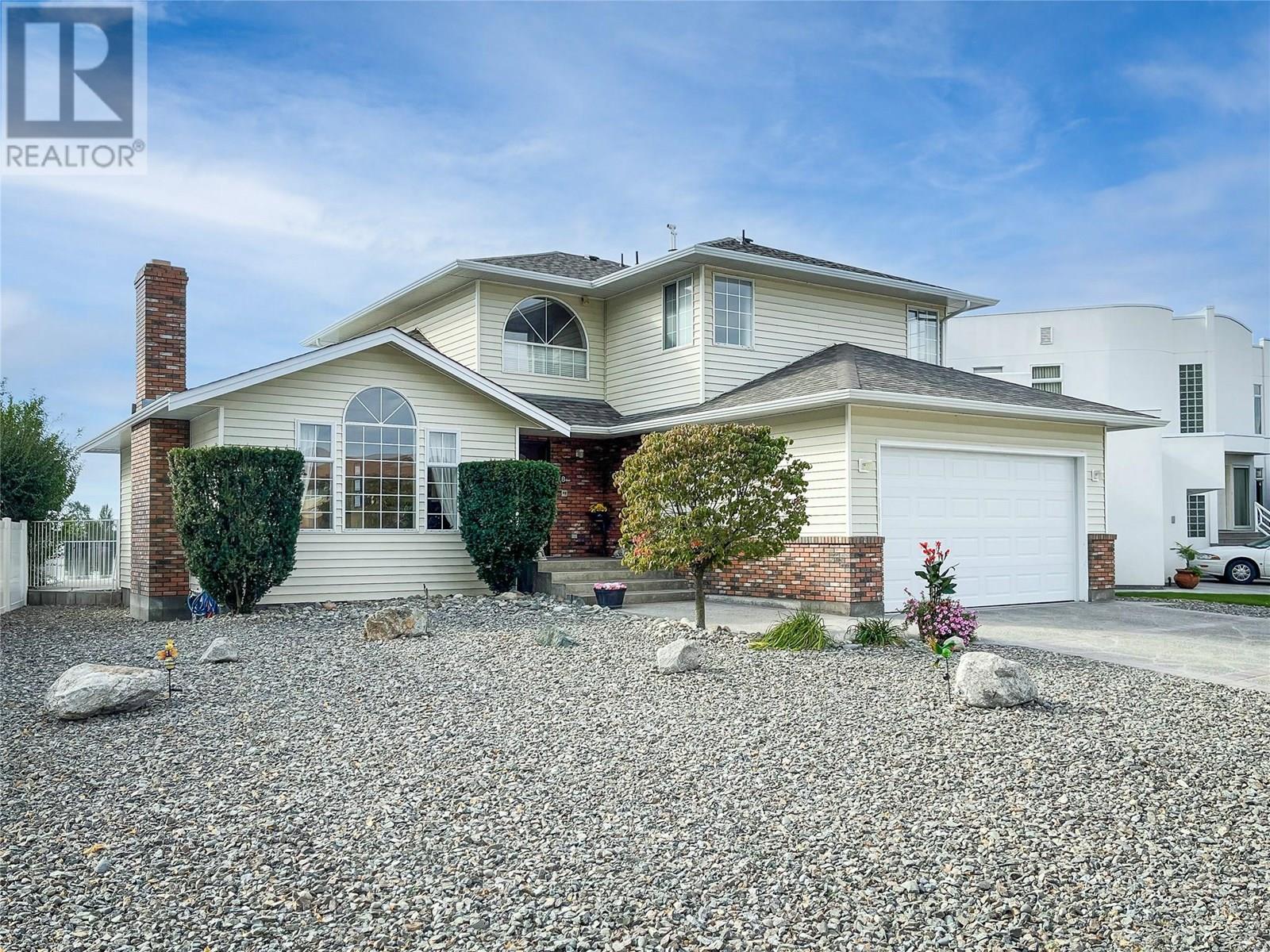 8 BAYVIEW Crescent, Osoyoos