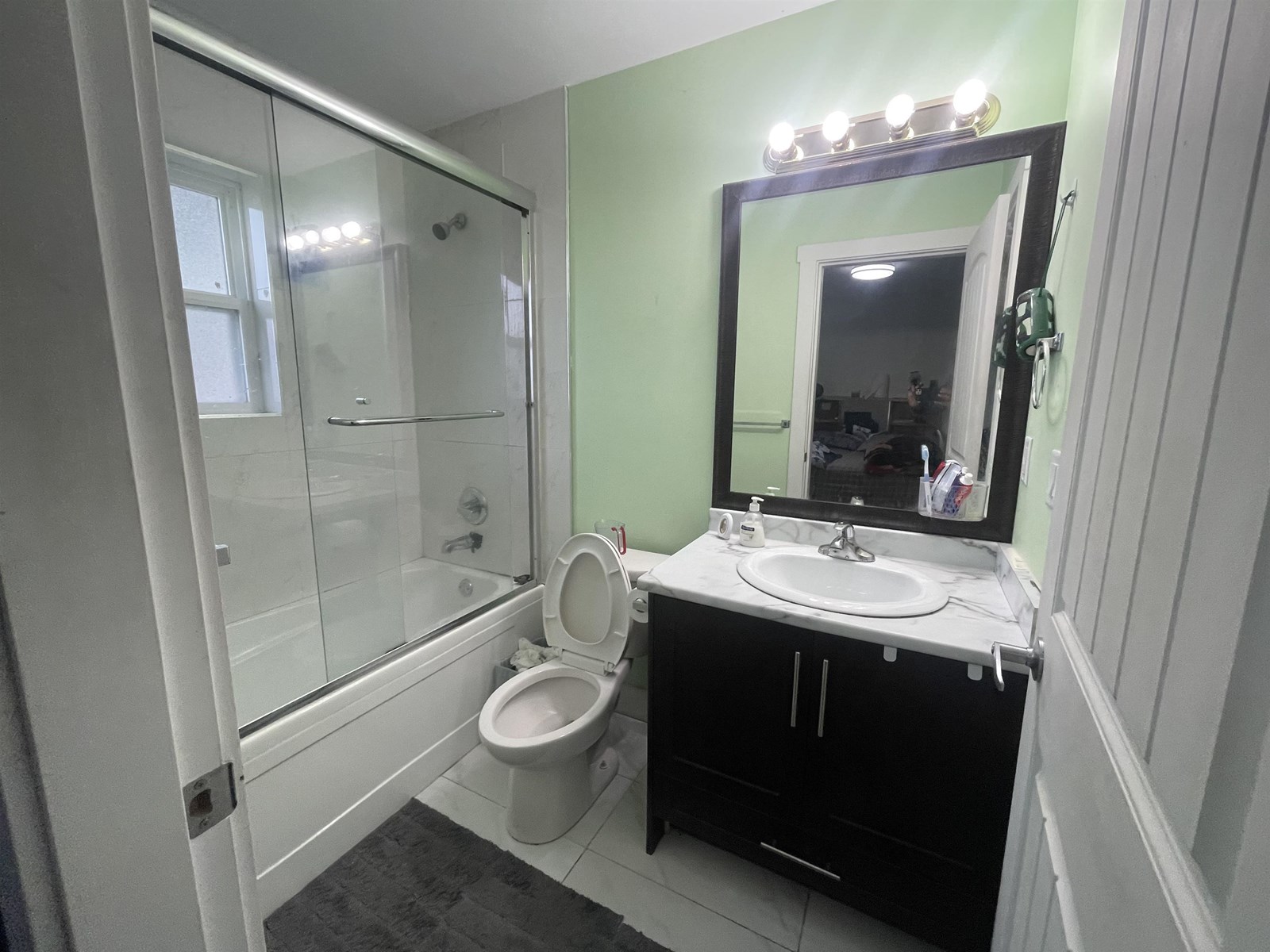 Photo 7 of 13538 84 Avenue, Surrey BC