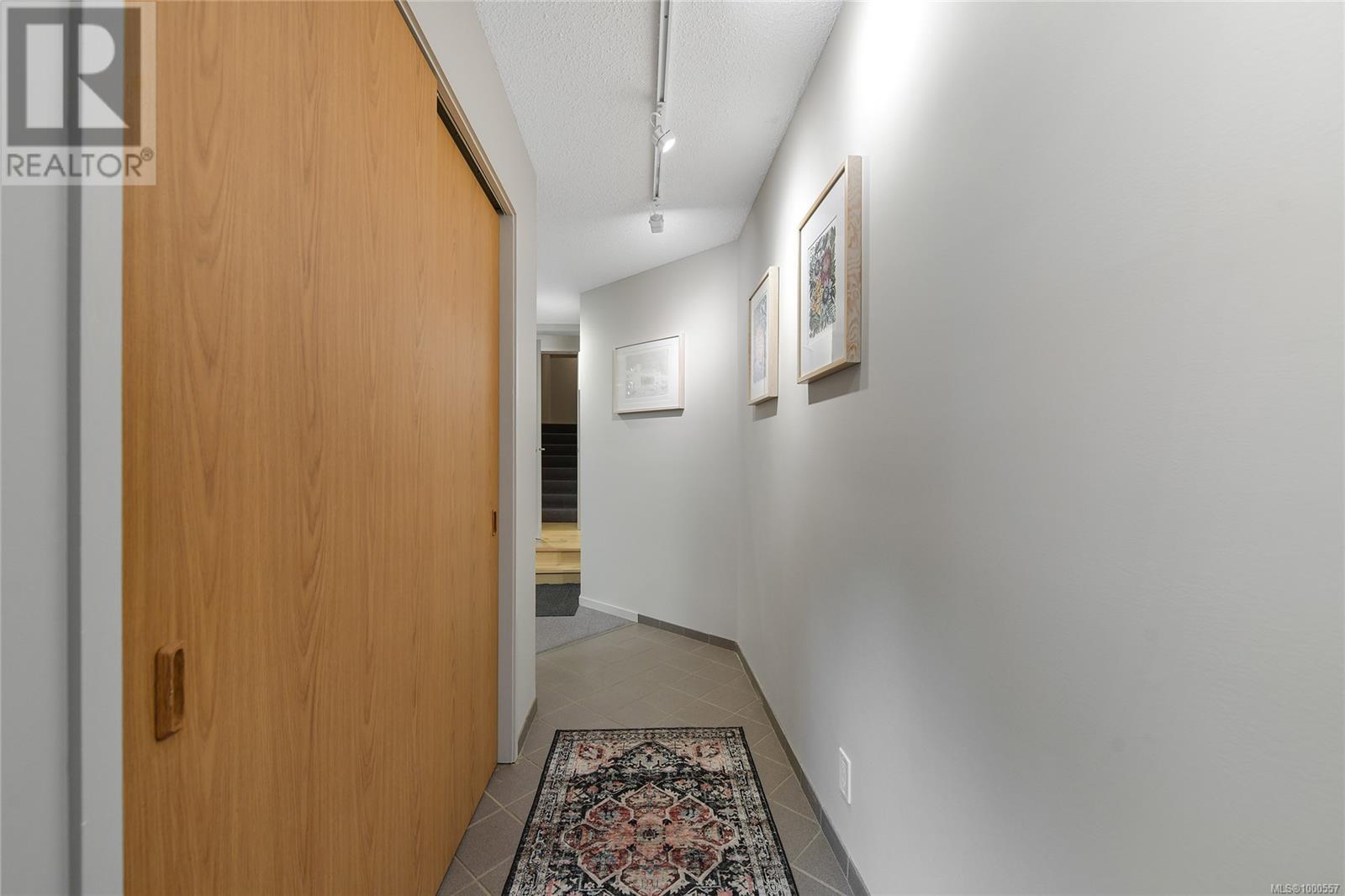  297 Wood Dale Drive, Mayne Island