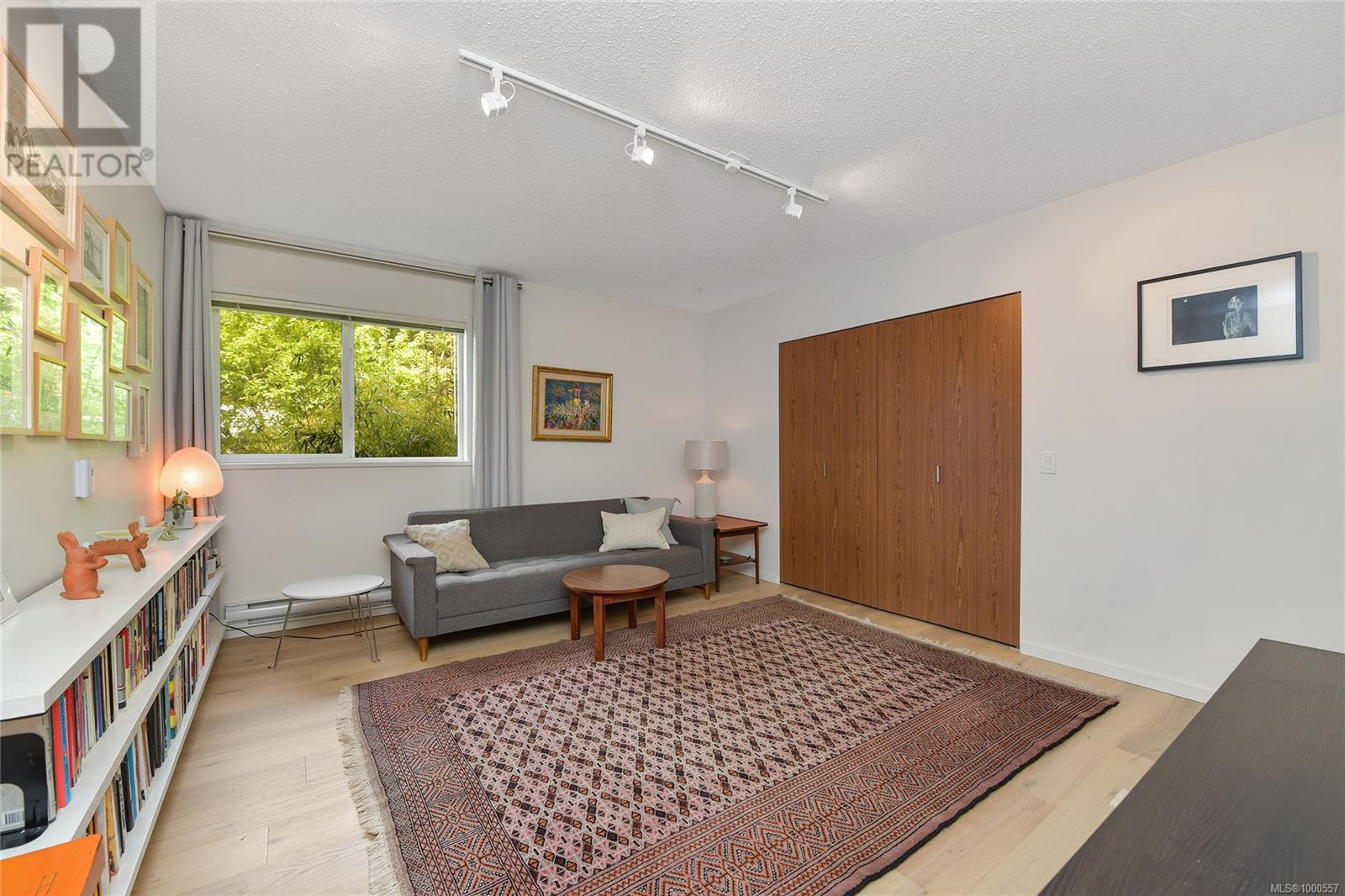  297 Wood Dale Drive, Mayne Island