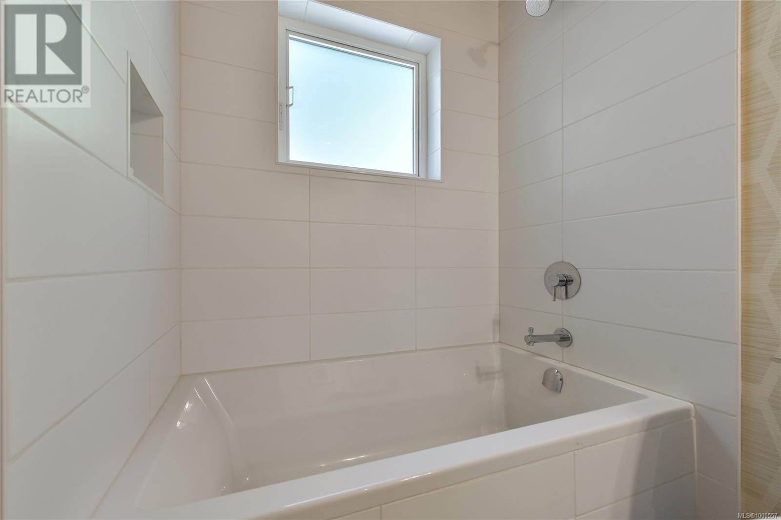  297 Wood Dale Drive, Mayne Island