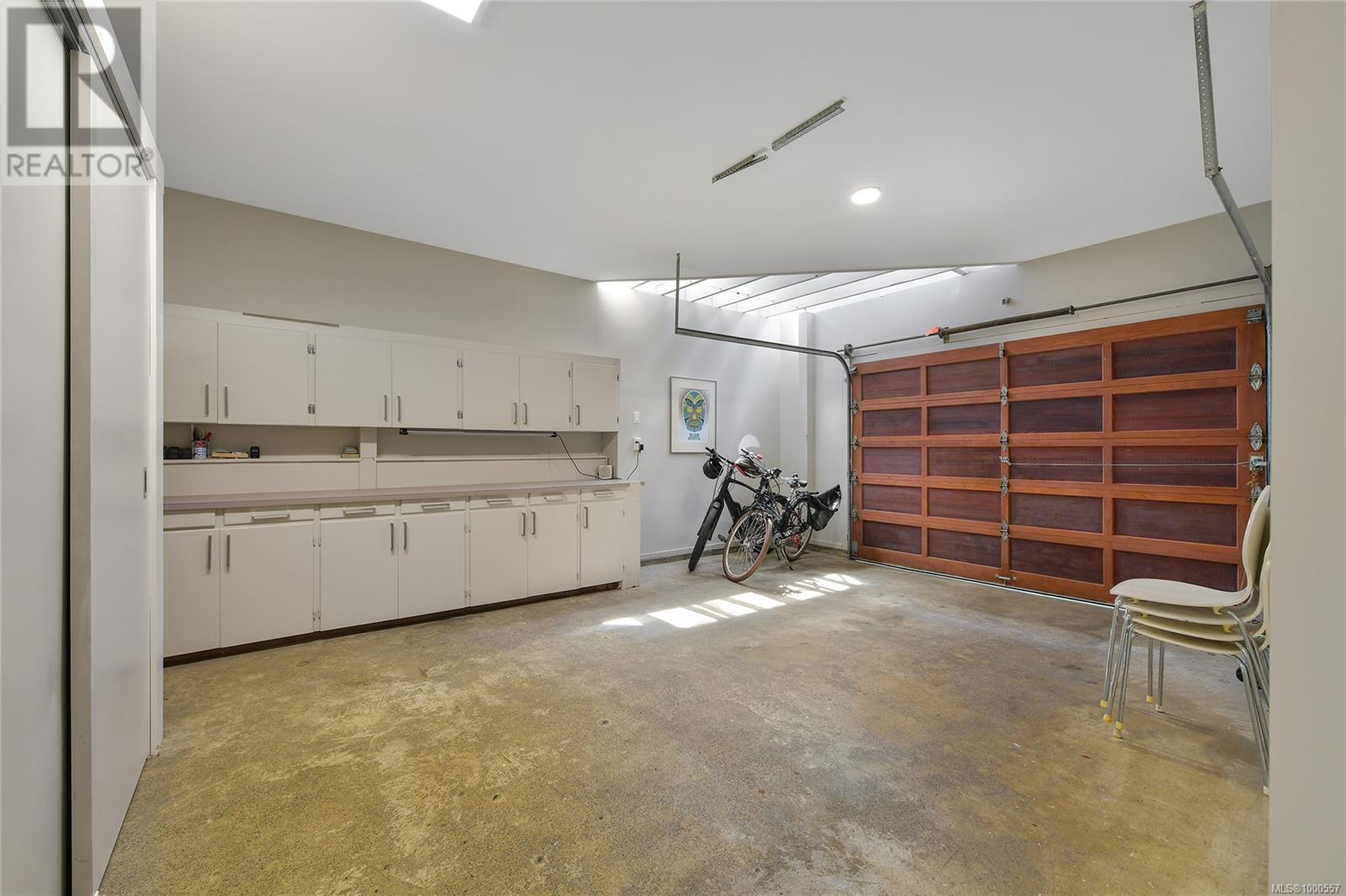  297 Wood Dale Drive, Mayne Island