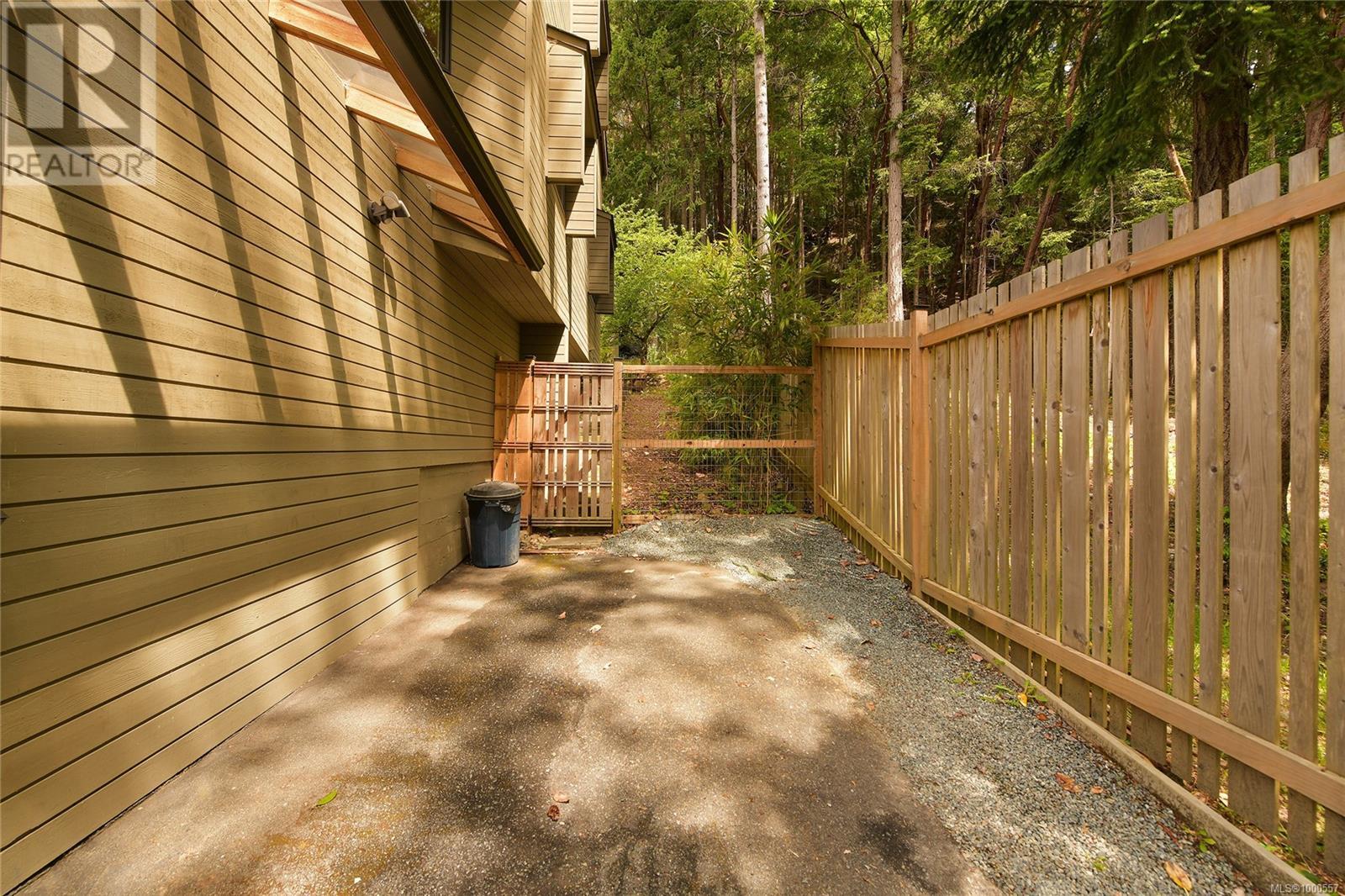  297 Wood Dale Drive, Mayne Island