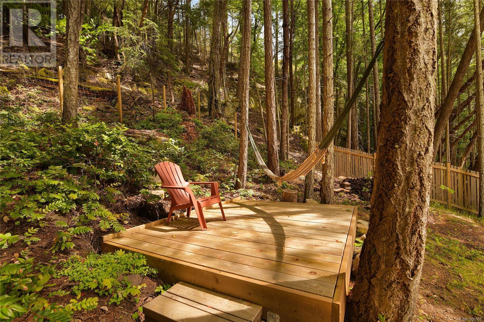  297 Wood Dale Drive, Mayne Island