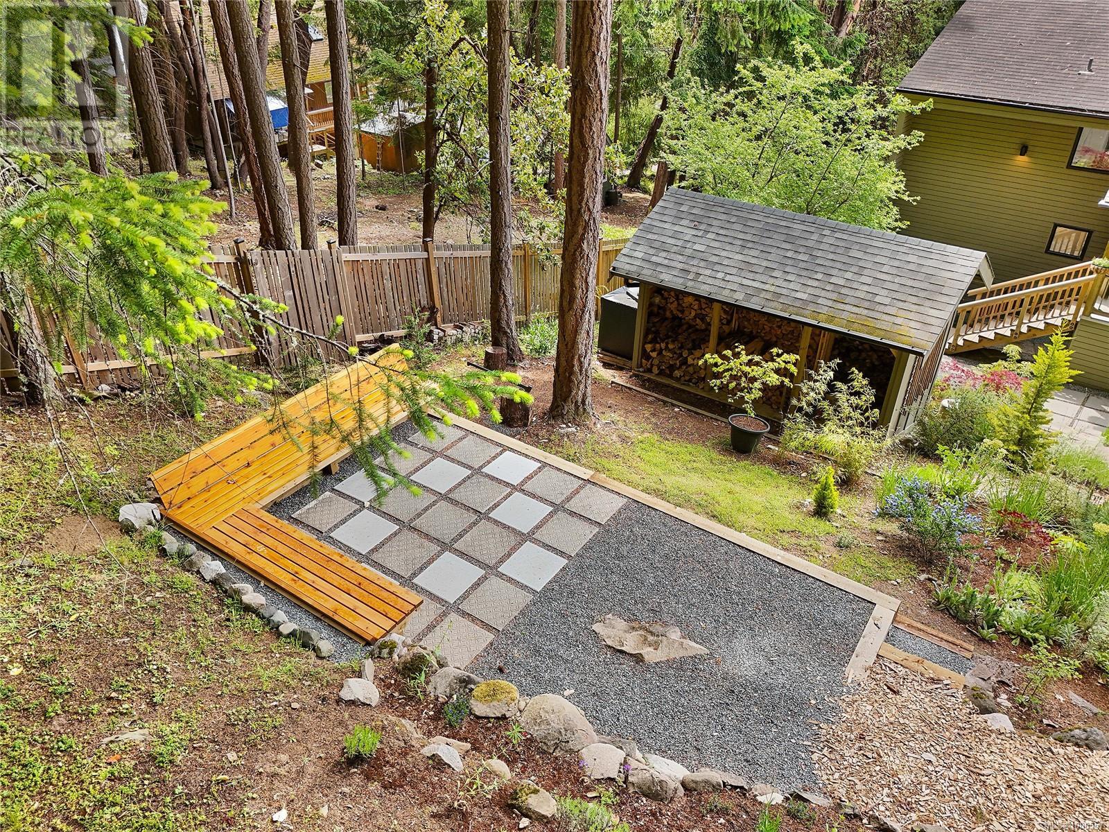  297 Wood Dale Drive, Mayne Island