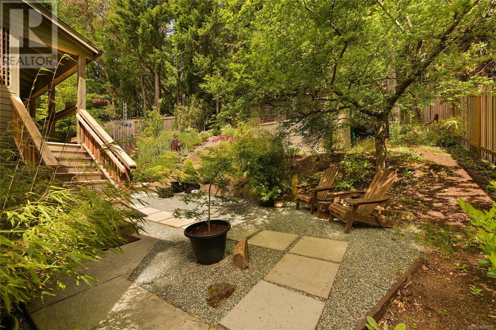  297 Wood Dale Drive, Mayne Island