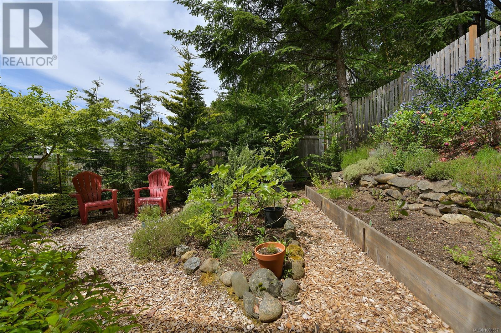  297 Wood Dale Drive, Mayne Island