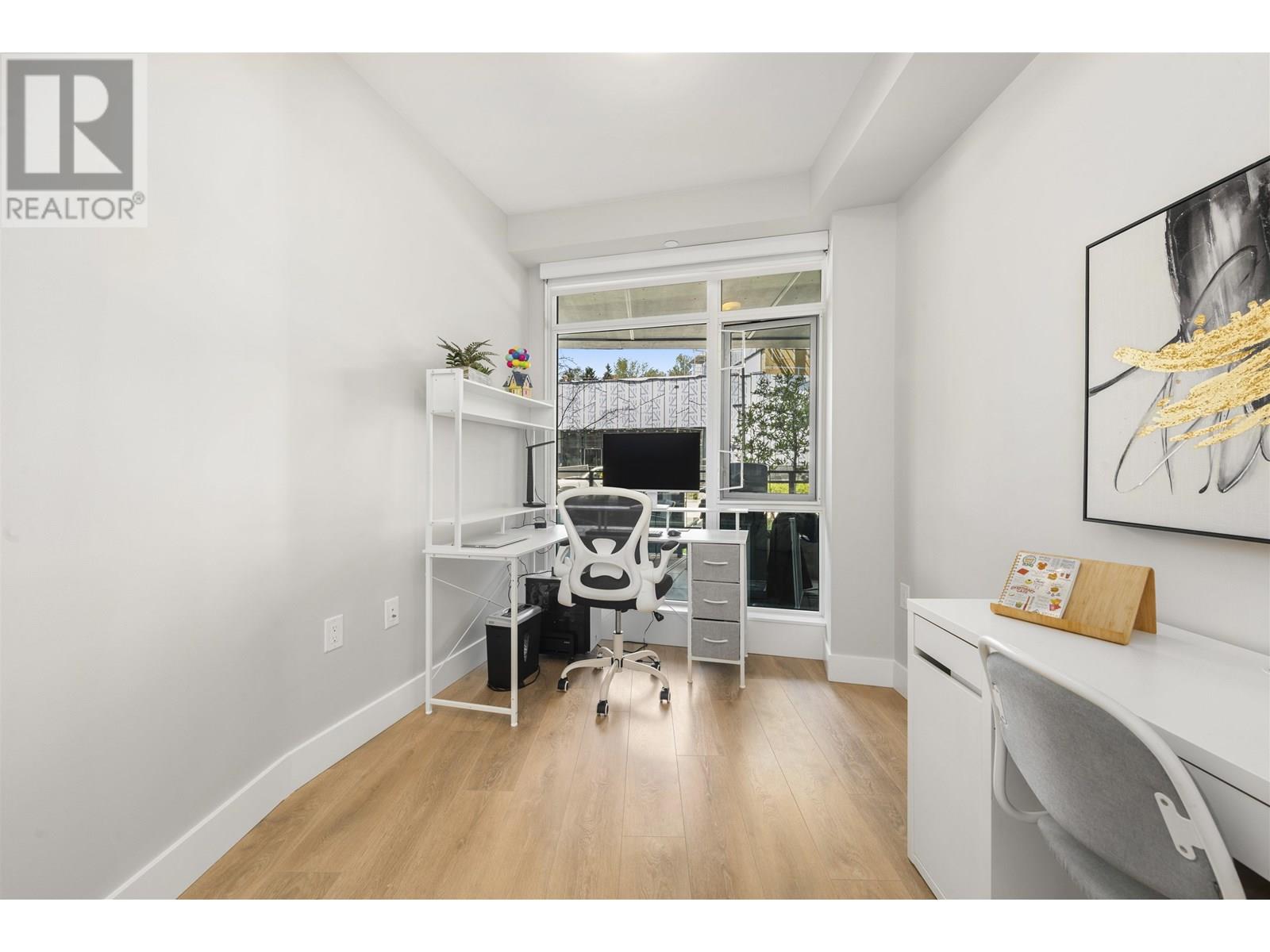 Photo 6 of 3574 Sawmill Crescent, Vancouver BC