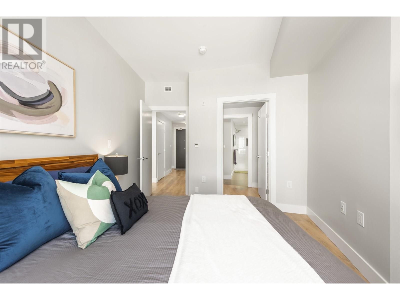 Photo 16 of 3574 Sawmill Crescent, Vancouver BC