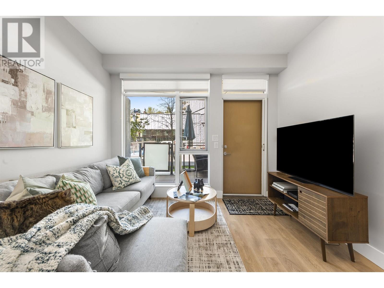 Photo 12 of 3574 Sawmill Crescent, Vancouver BC