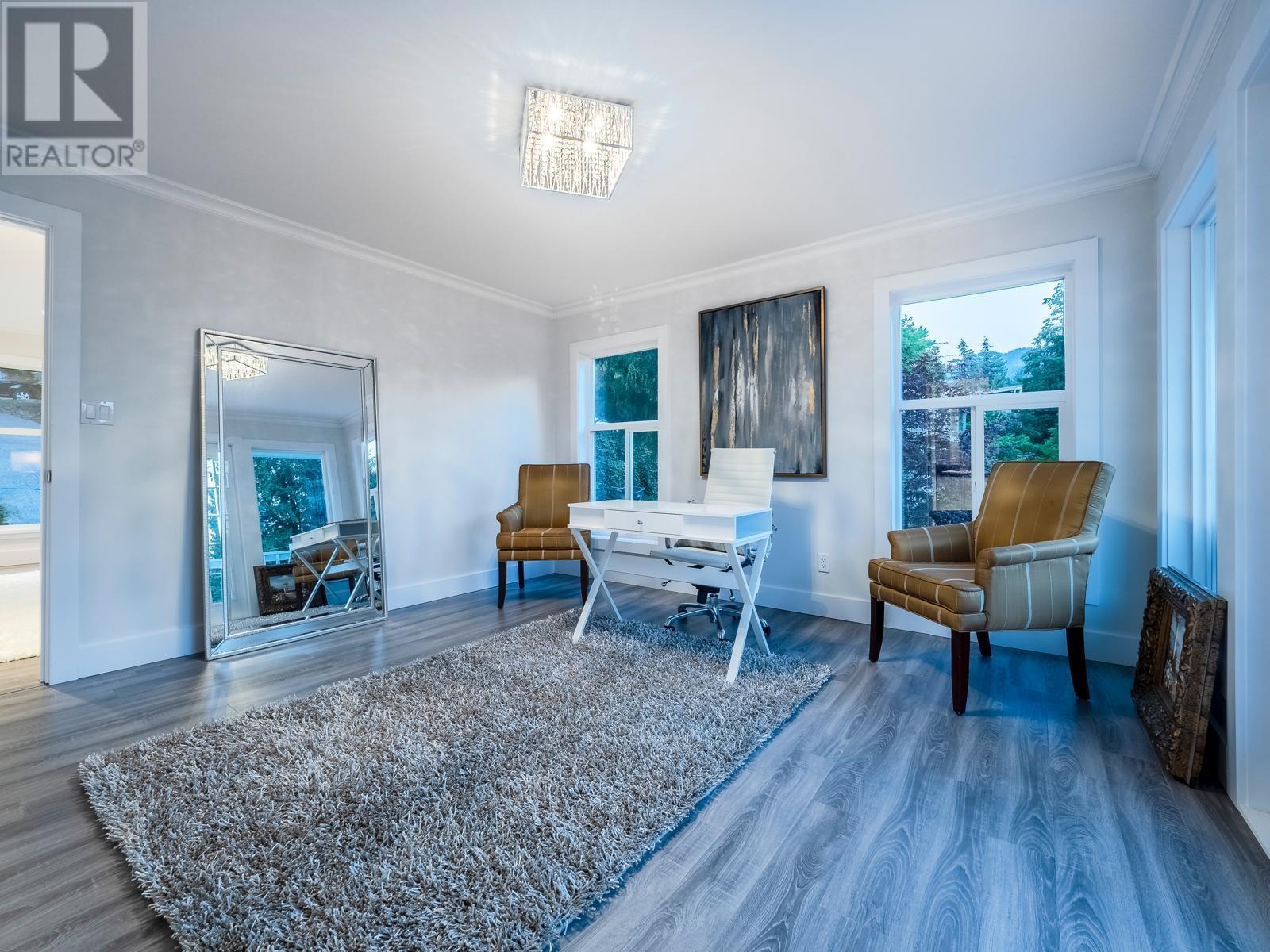 638 KING GEORGES WAY, West Vancouver