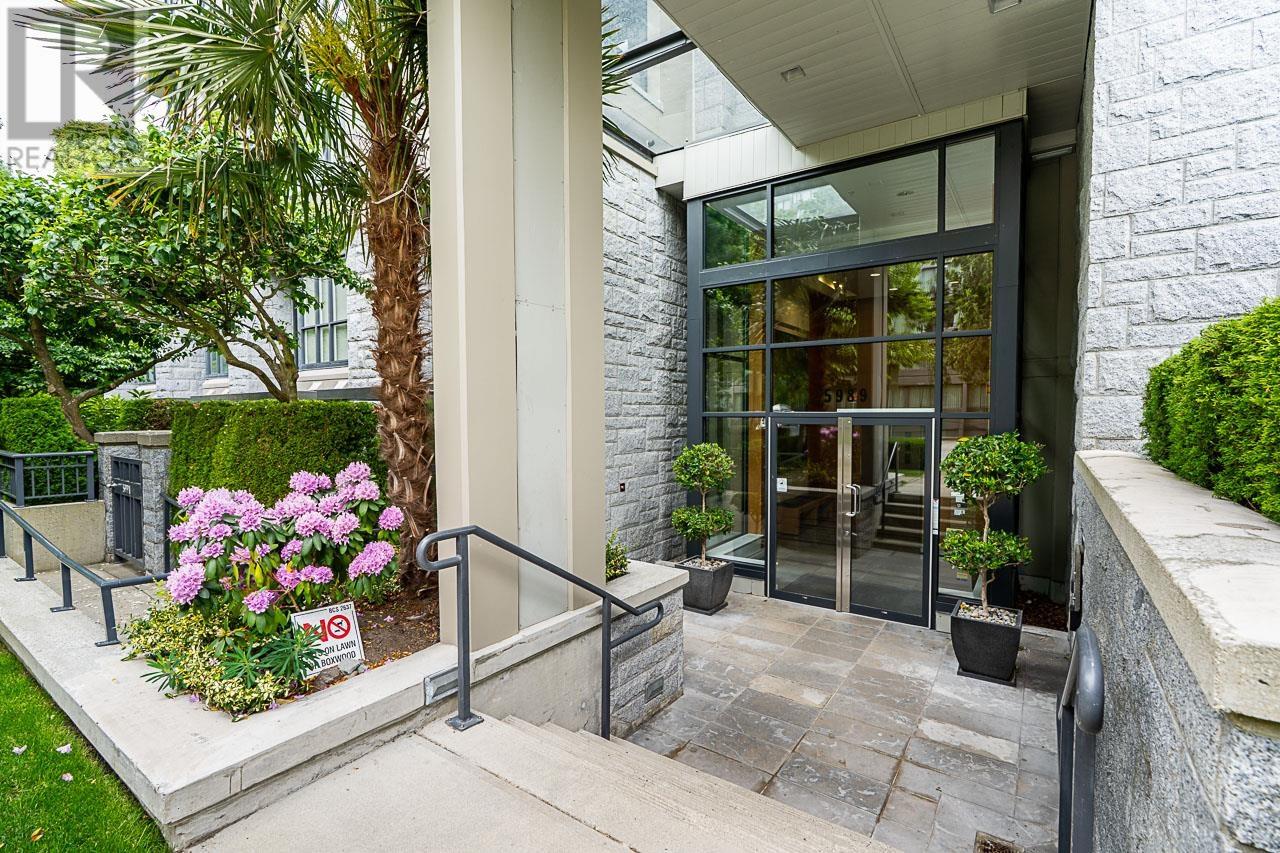 Photo 8 of 601 5989 Walter Gage Road, Vancouver BC