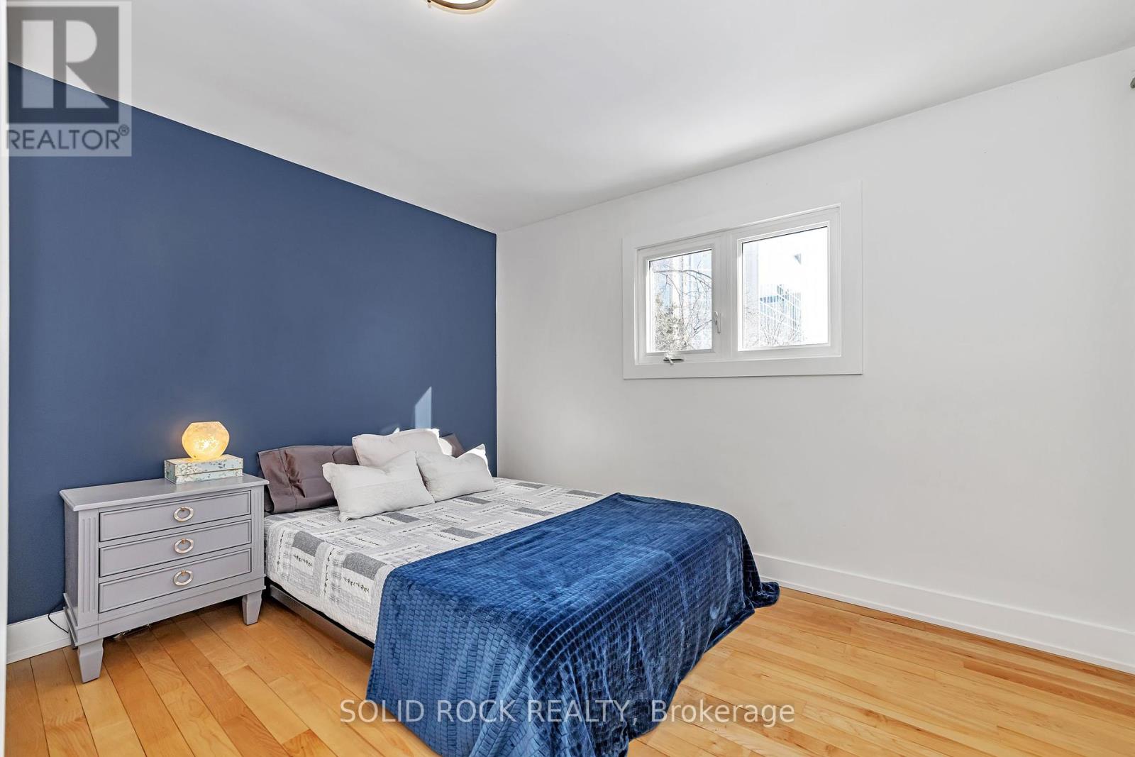 Photo 13 of 292 Currell Avenue, Ottawa ON