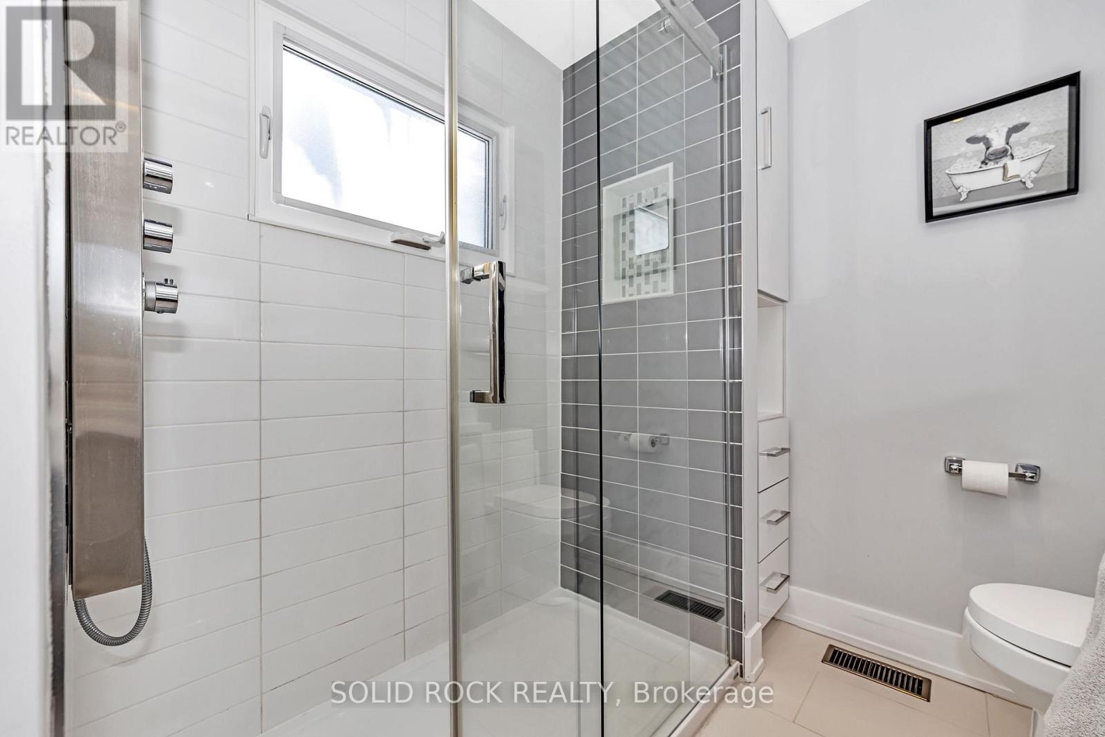 Photo 17 of 292 Currell Avenue, Ottawa ON