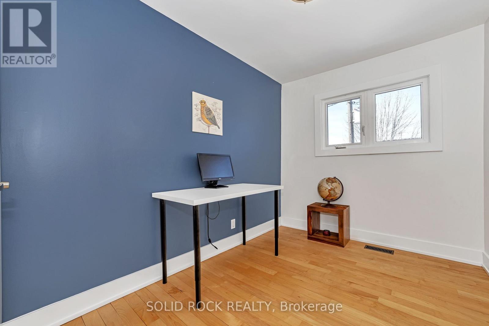 Photo 18 of 292 Currell Avenue, Ottawa ON