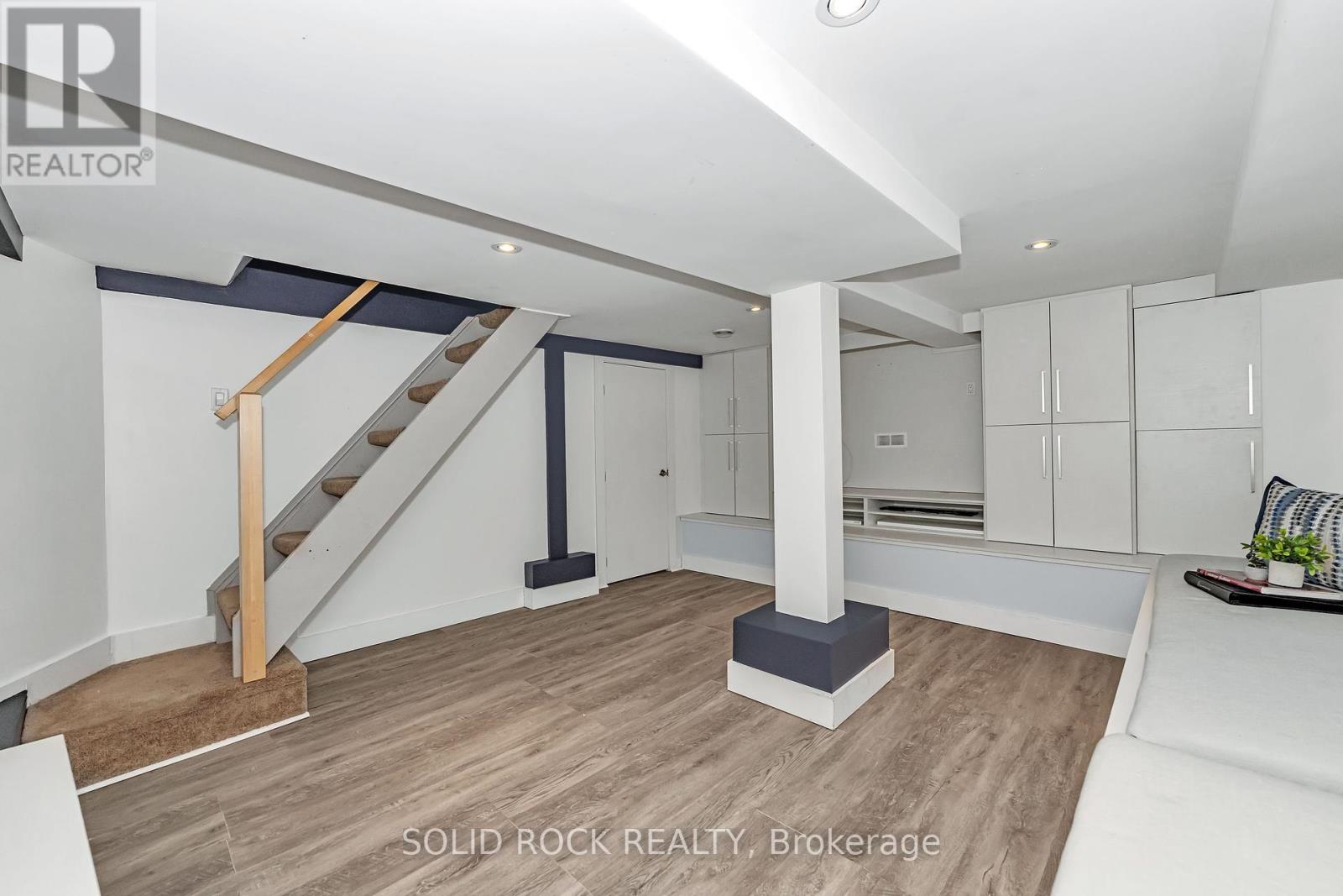 Photo 25 of 292 Currell Avenue, Ottawa ON